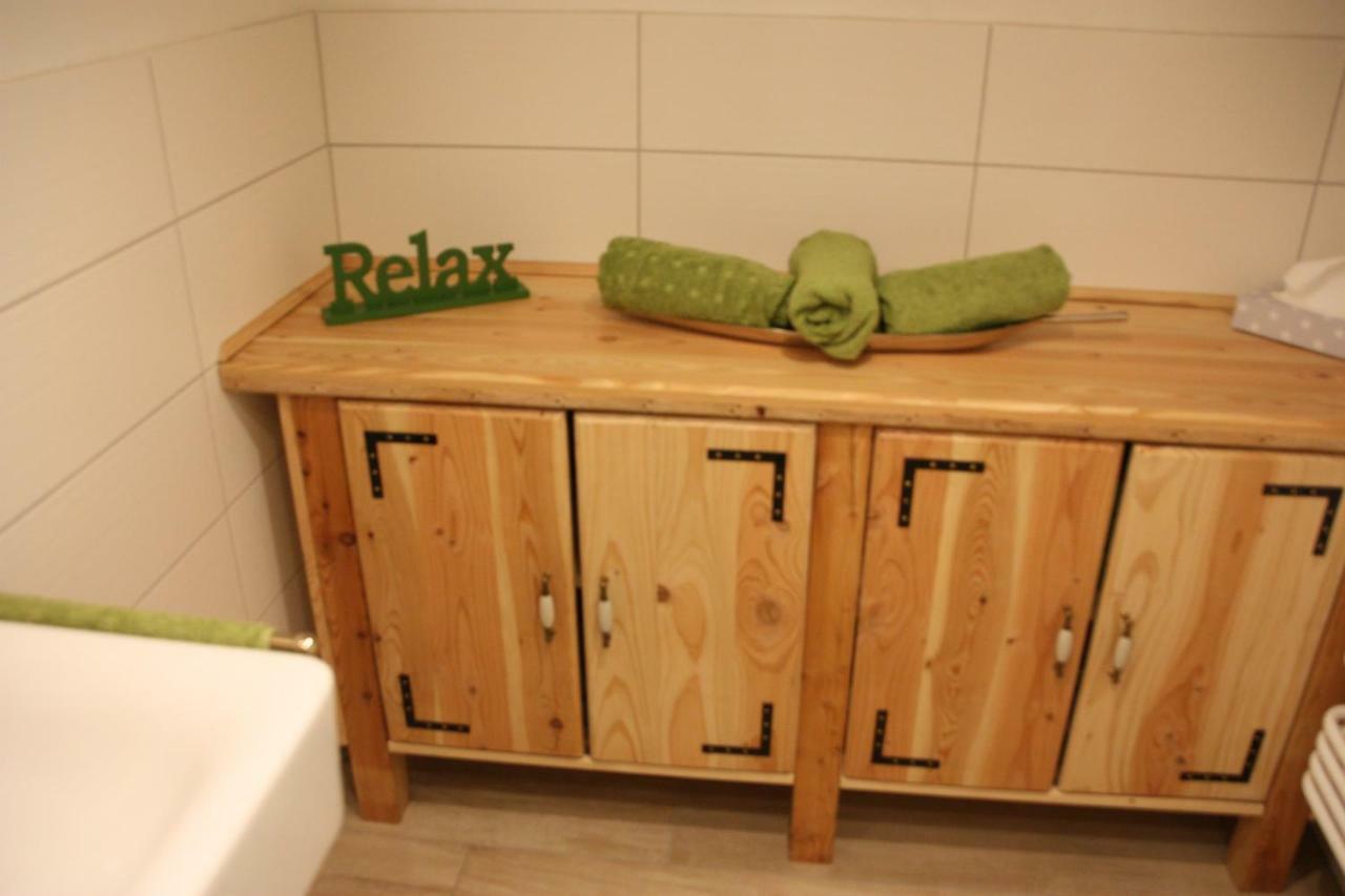 Eifelyeti Ferienwohnung Ellscheid エクステリア 写真