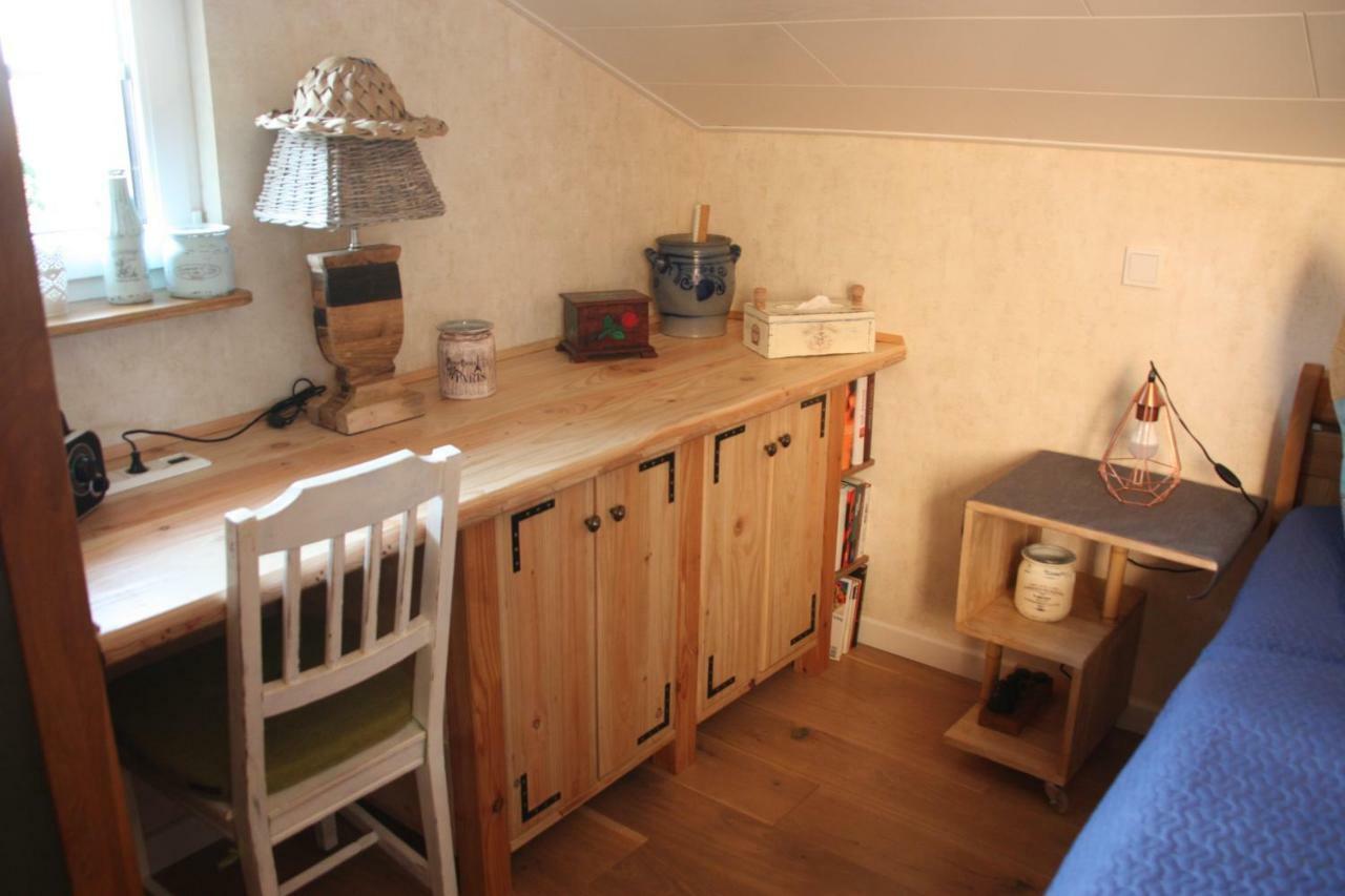Eifelyeti Ferienwohnung Ellscheid エクステリア 写真